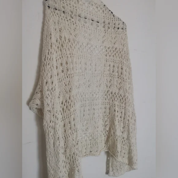 Netted Sweater - Picture 2 of 3